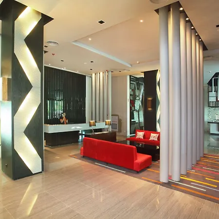 Cabin Hotel-2